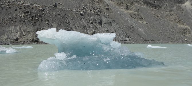 Near 100 Degrees, Sunshine, Blue Skys….Icebergs